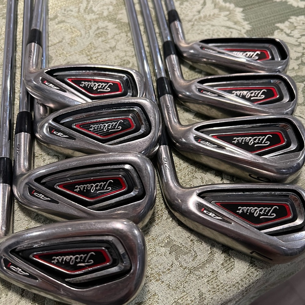 Titleist Clubs